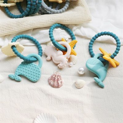 খাদ্য গ্রেড সিলিকন বেবি Teether সঙ্গে অ-বিষাক্ত নকশা এবং সহজ হ্যান্ডেল হ্যান্ডেল BPA মুক্ত সিলিকন Teething রিং