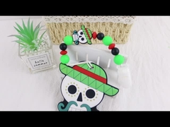 হ্যালোইন উইচ হ্যাট সিলিকন বেবি টিথার রঙিন দাঁতের ব্যথা প্রশমিত করার জন্য